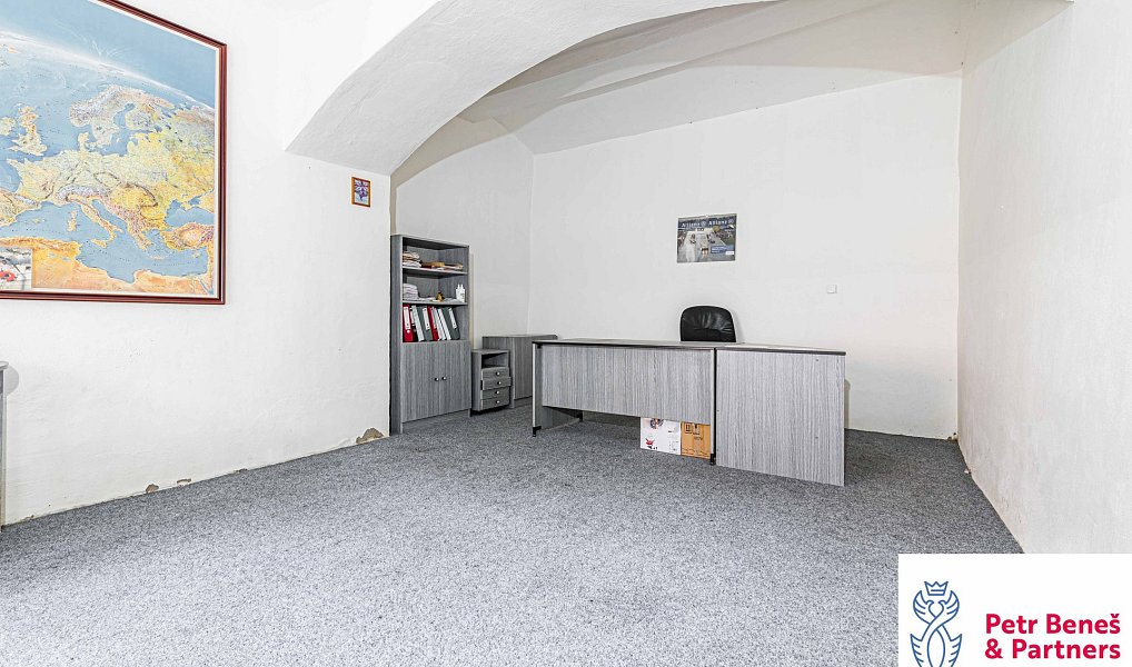 Prodej obchodních prostor 1 100 m², Rakovník – náhled fotky 43