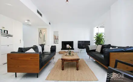 Prodej bytu 4+kk 150 m², Nueva Andalucía, Španělsko