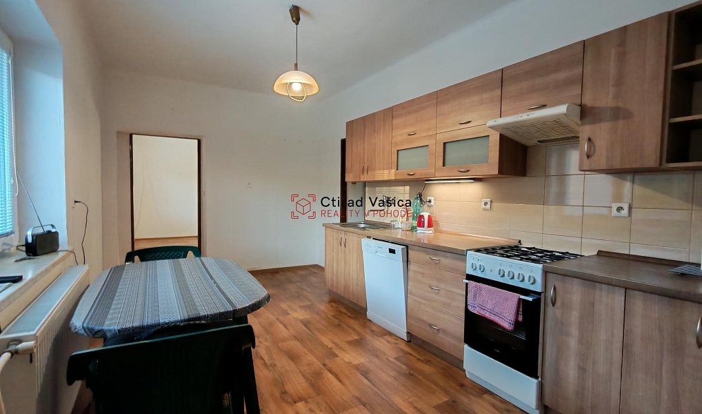Prodej domu 250 m² s pozemkem 1 350 m², Fulnek – náhled fotky 8