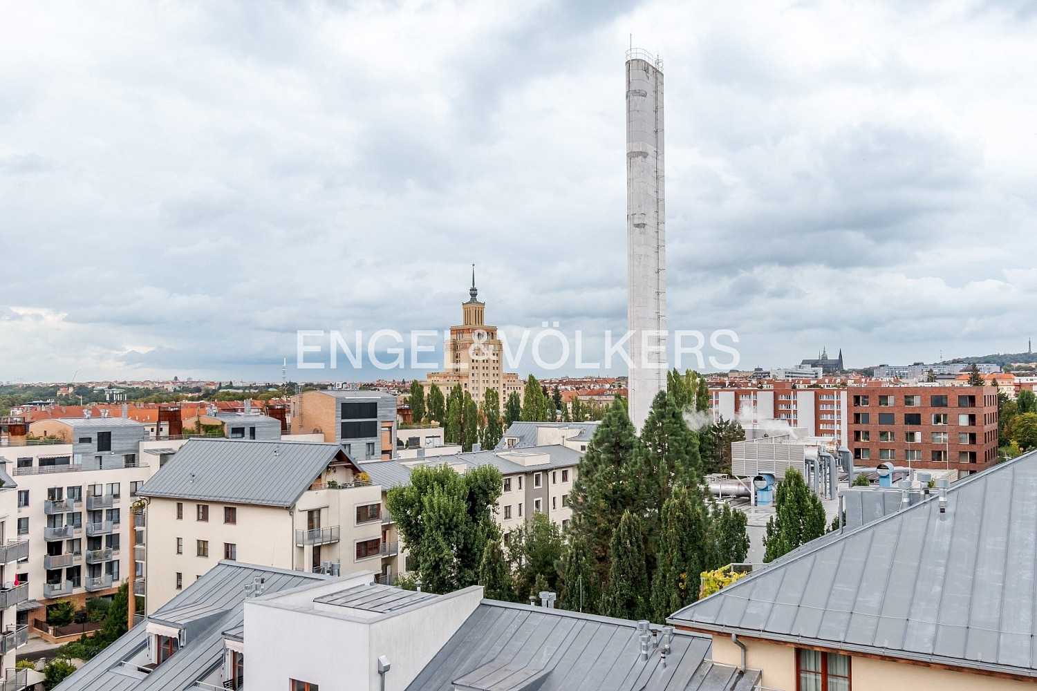 Pronájem bytu 4+1 120 m² – fotografie 3