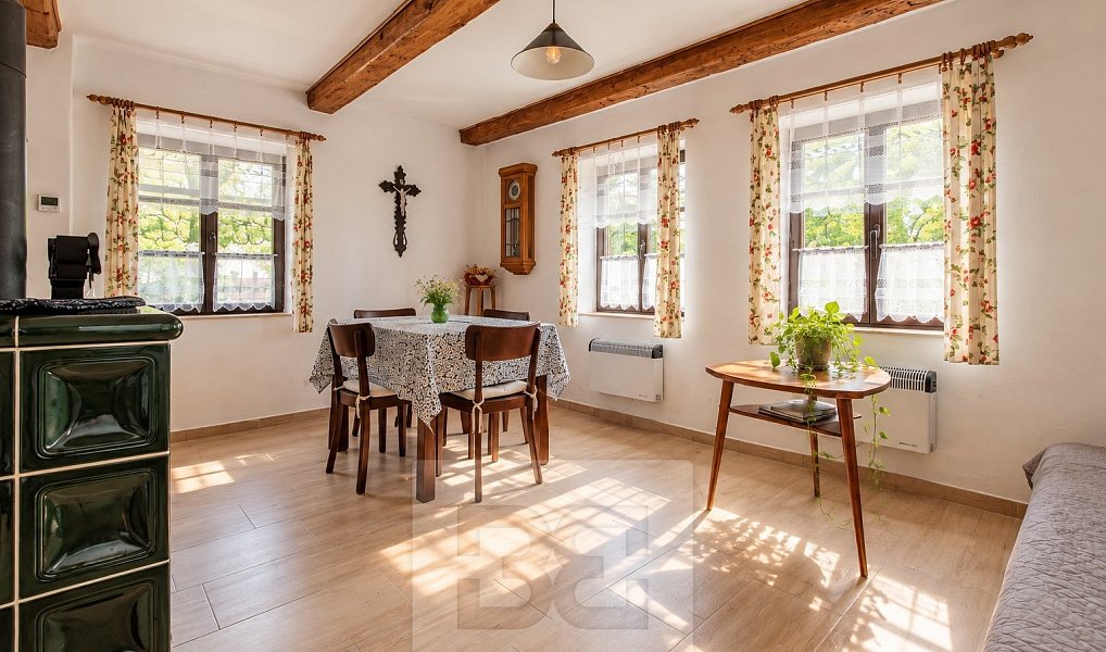 Pronájem domu 107 m² s pozemkem 693 m², Uhlířské Janovice – náhled fotky 4