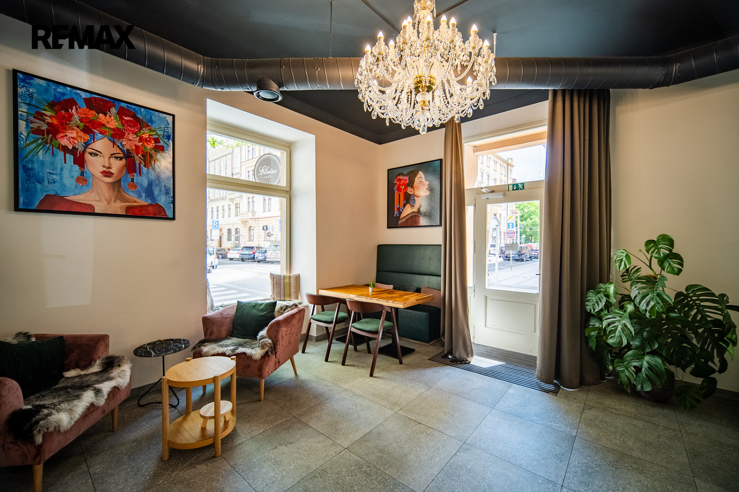 Pronájem restaurace 185 m² — photo 2