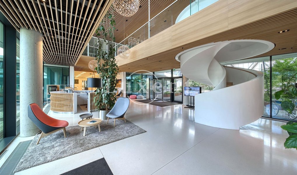 Pronájem kanceláře 648 m², Praha – náhled fotky 10