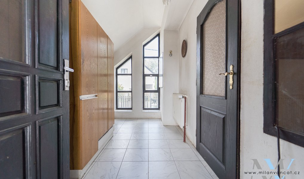 Prodej domu 170 m² s pozemkem 1 524 m², Milín – náhled fotky 16