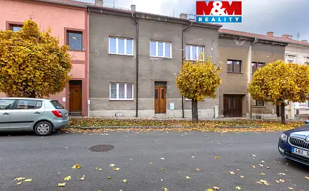 Prodej nájemního domu, činžáku 193 m², Louny