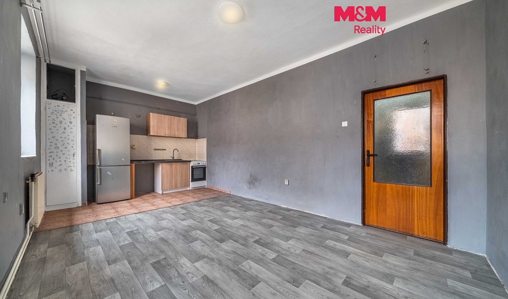Pronájem bytu 1+kk, 30 m², Beroun, Hořovice