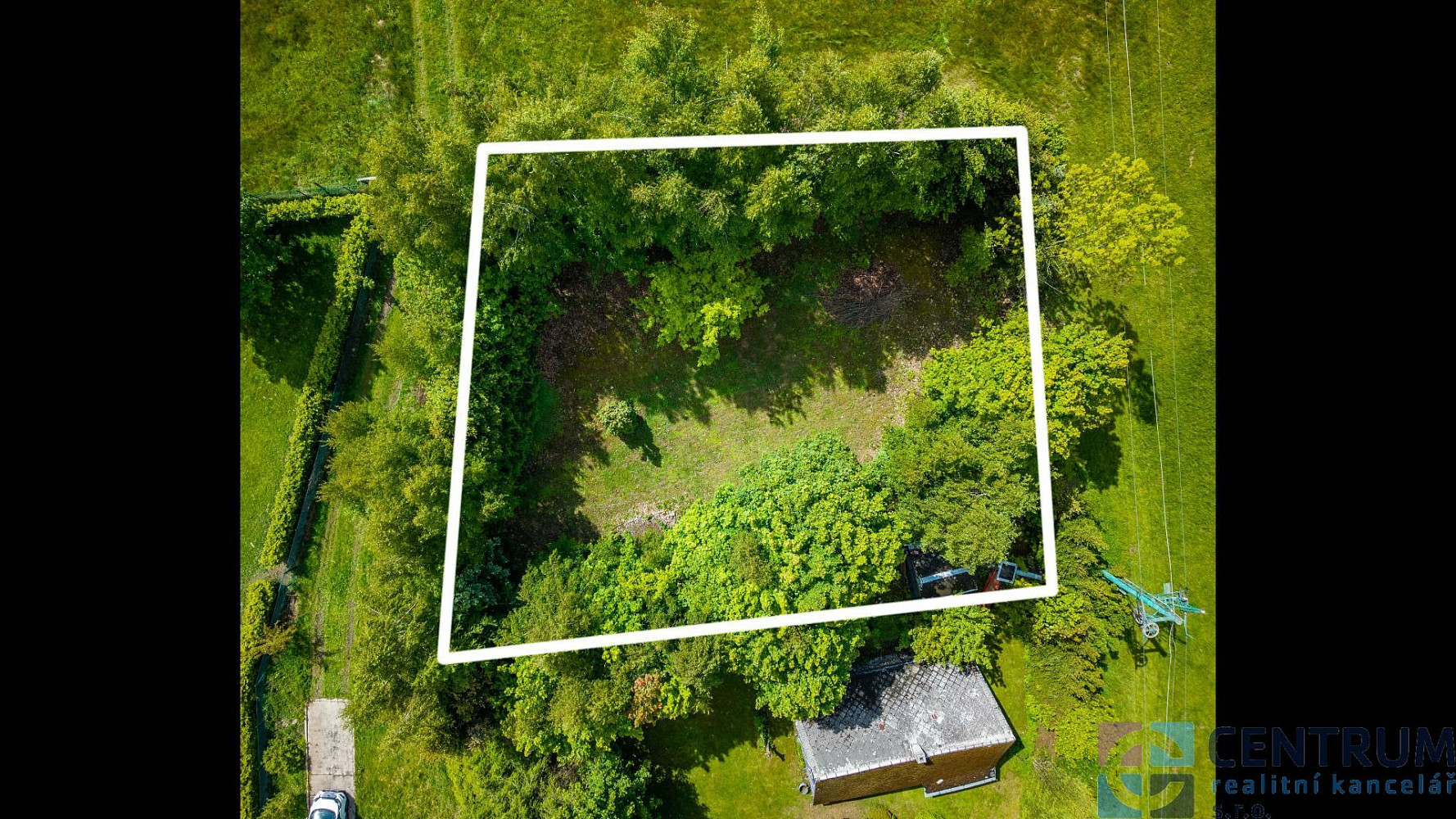Prodej stavebního pozemku 955 m²