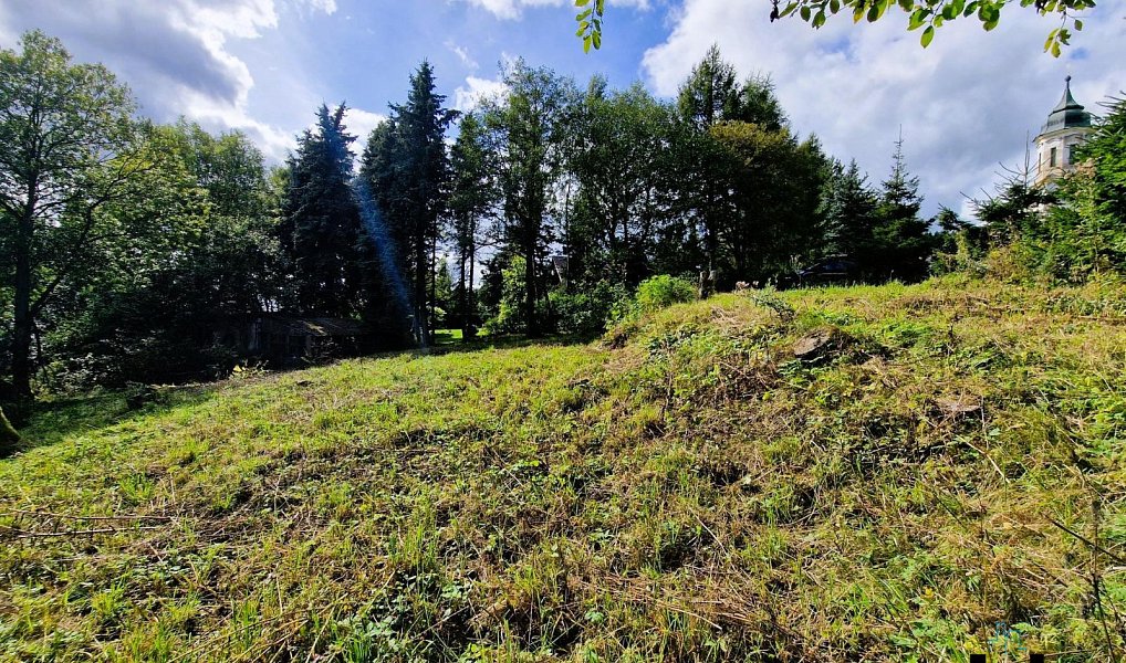 Prodej stavebního pozemku 926 m², Osek – náhled fotky 8