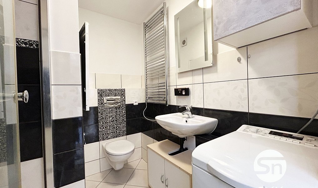 Pronájem bytu 2+kk 36 m², Praha – náhled fotky 4