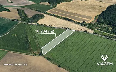 Prodej pole 18 234 m², Moravské Knínice, okres Brno-venkov