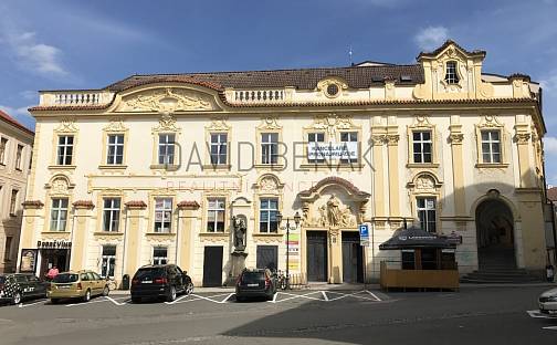 Pronájem kanceláře 15 m², V Kopečku, Hradec Králové