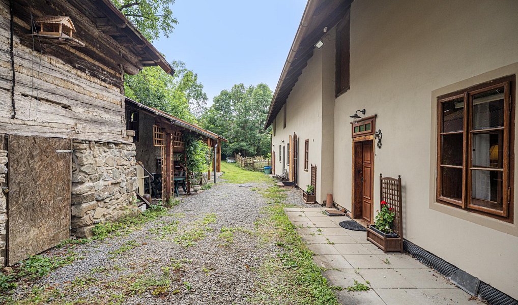 Prodej domu 233 m² s pozemkem 1 102 m², Ondřejov – náhled fotky 13