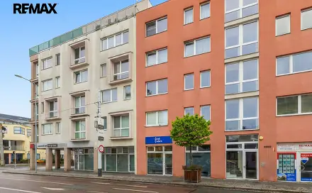 Pronájem obchodních prostor 122 m², Jana Palacha, Pardubice - Zelené Předměstí