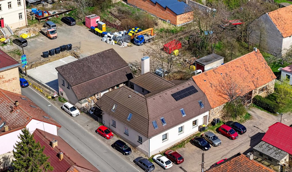 Prodej domu 328 m² s pozemkem 399 m², Hostomice – náhled fotky 5