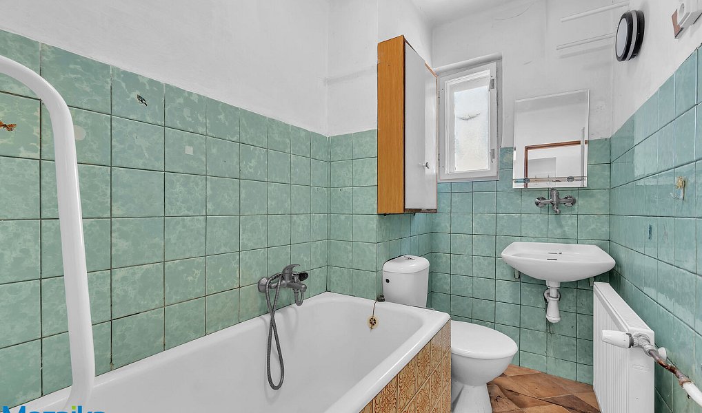 Prodej domu 196 m² s pozemkem 224 m², Pardubice – náhled fotky 17