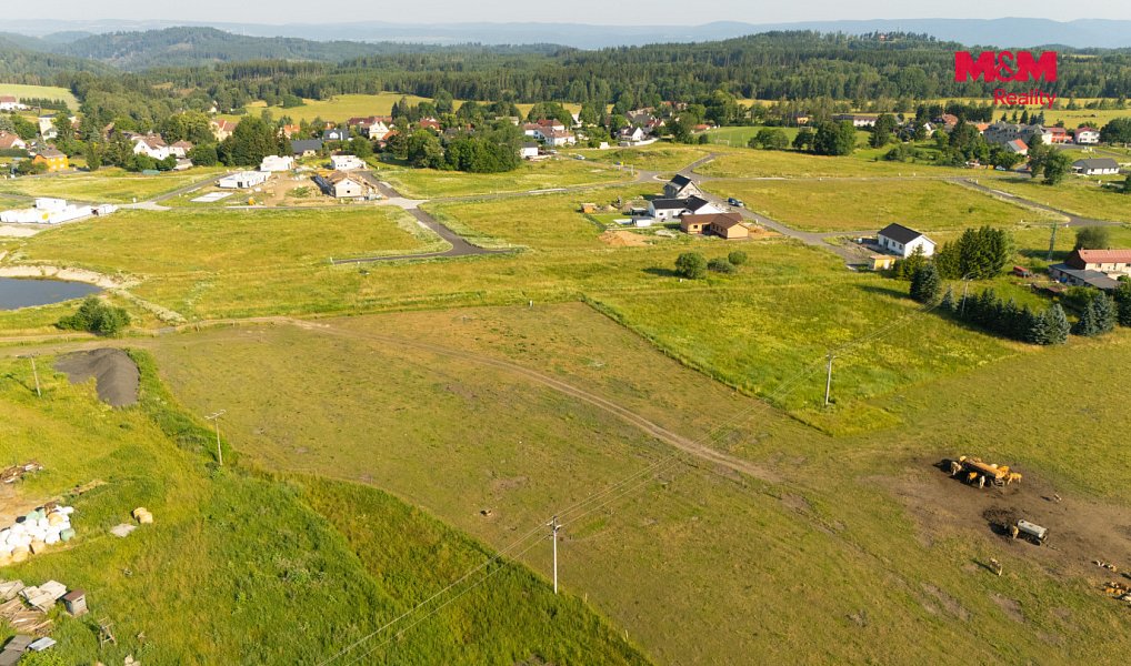 Prodej stavebního pozemku 1 100 m², Kolová – náhled fotky 2