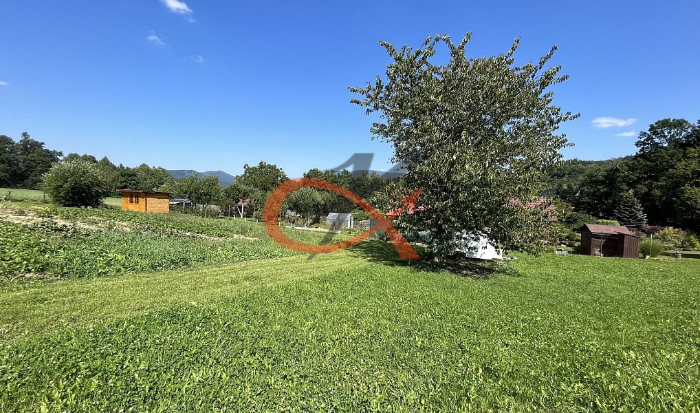 Prodej pozemku 651 m², Rožnov pod Radhoštěm – náhled fotky 3