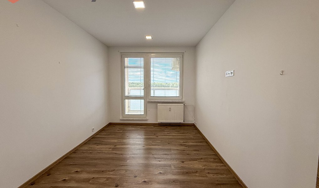 Pronájem bytu 3+1 70 m², Hodonín – náhled fotky 6