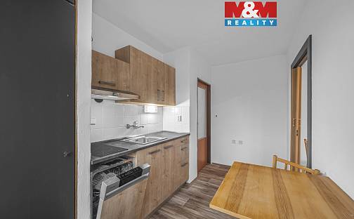 Pronájem bytu 1+1 32 m², Raisova, Náchod