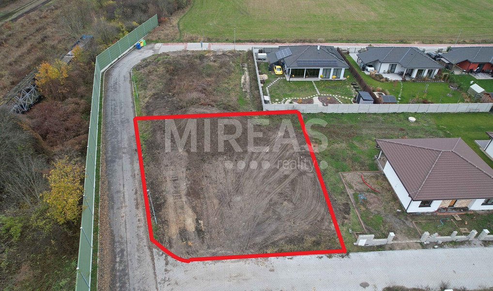 Prodej pozemku, 776 m², Kolín, Velký Osek