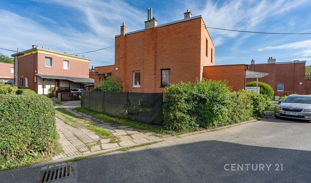 Prodej domu 112 m² s pozemkem 85 m², Zlín – náhled fotky 27