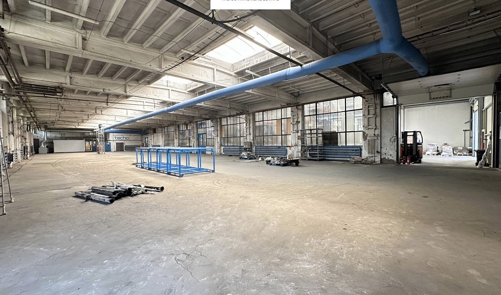 Pronájem skladovacích prostor 4 905 m², Praha – fotka 1 z 25