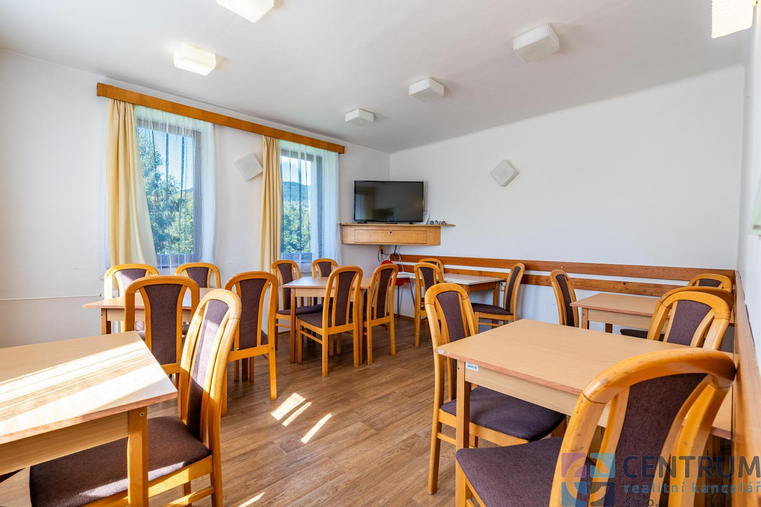 Prodej rekreační chalupy 373m² – další
