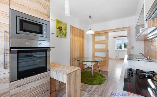 Prodej bytu 2+1 55 m², Osvětimská, Nejdek, okres Karlovy Vary