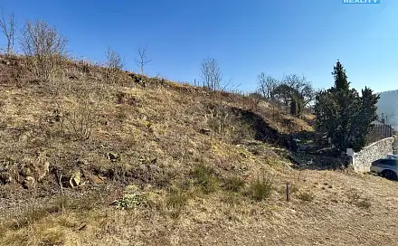 Prodej stavebního pozemku 1 061 m², Dolní Hbity - Luhy, okres Příbram