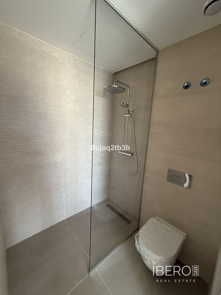 Prodej bytu 4+kk 196 m² - Vista 5