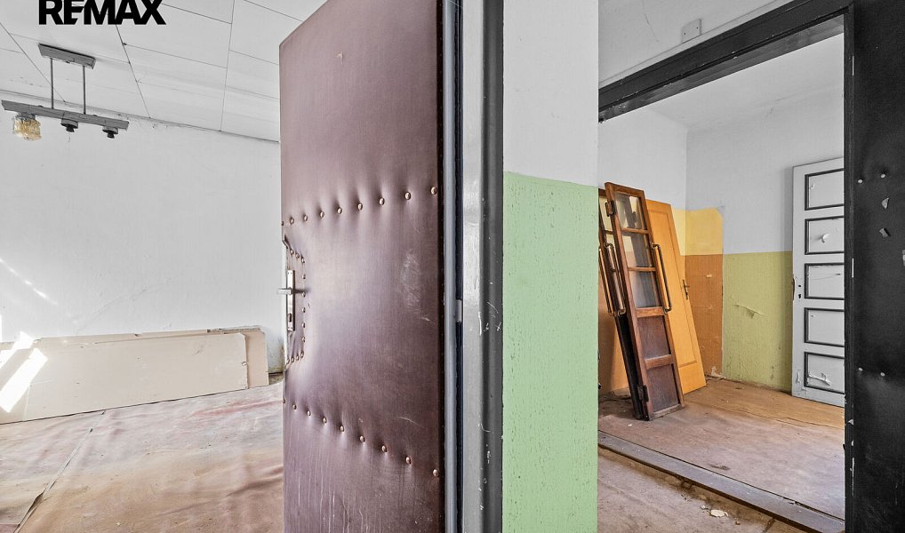 Prodej nájemního domu, činžáku 1 123 m², Jindřichův Hradec – náhled fotky 18