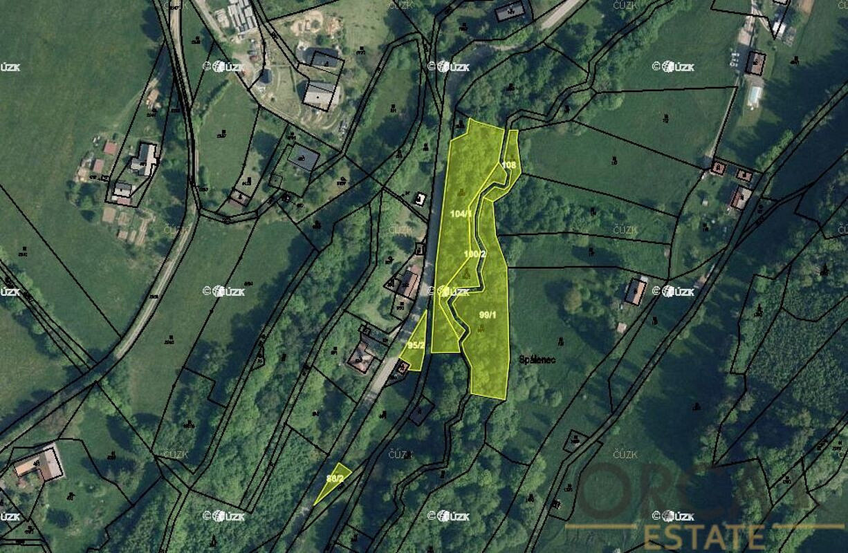 Prodej pozemku 5 300 m²