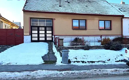 Prodej domu 350 m² s pozemkem 368 m², Malinovského, Zbraslav, okres Brno-venkov
