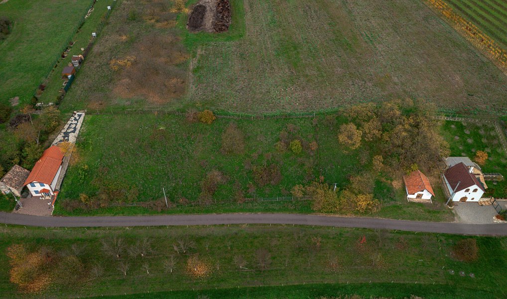 Prodej stavebního pozemku 2 412 m², Novosedly – náhled fotky 11