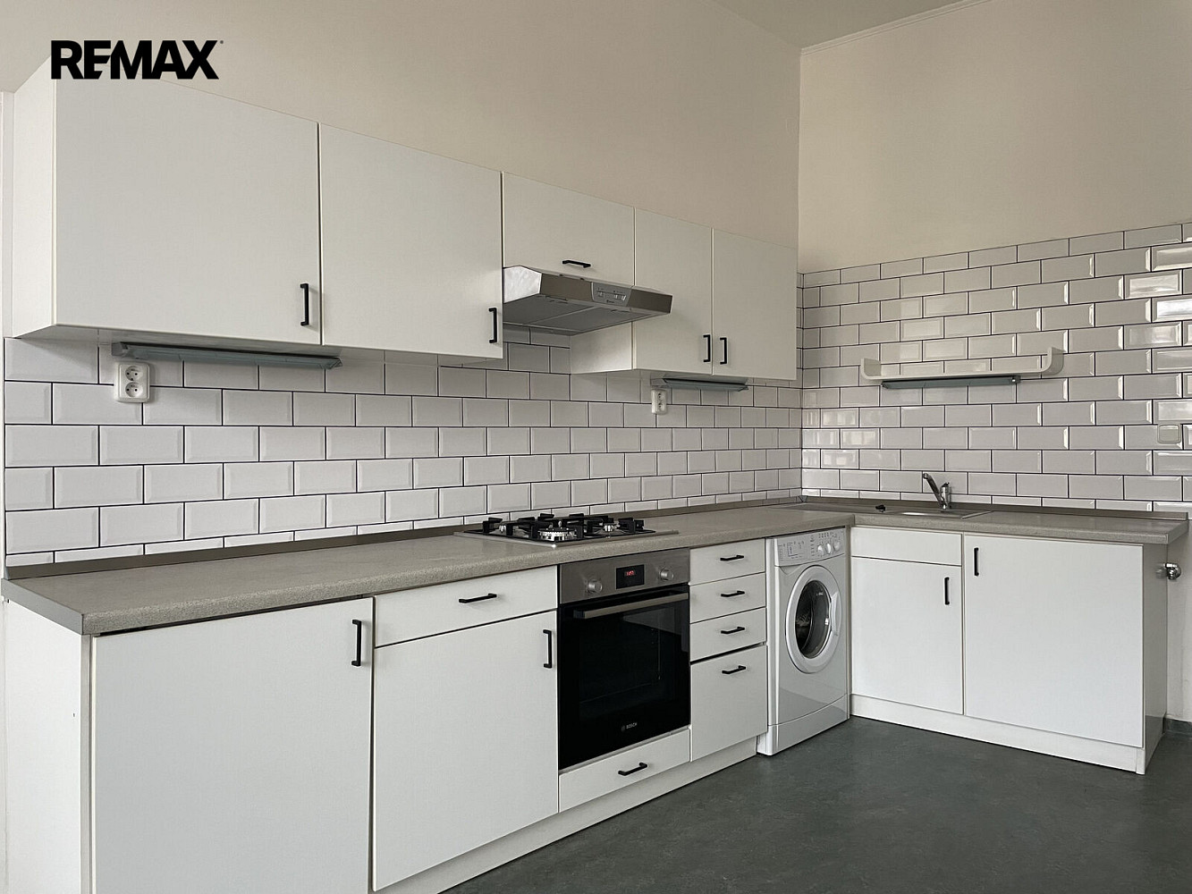 Pronájem bytu 1+1 62 m²