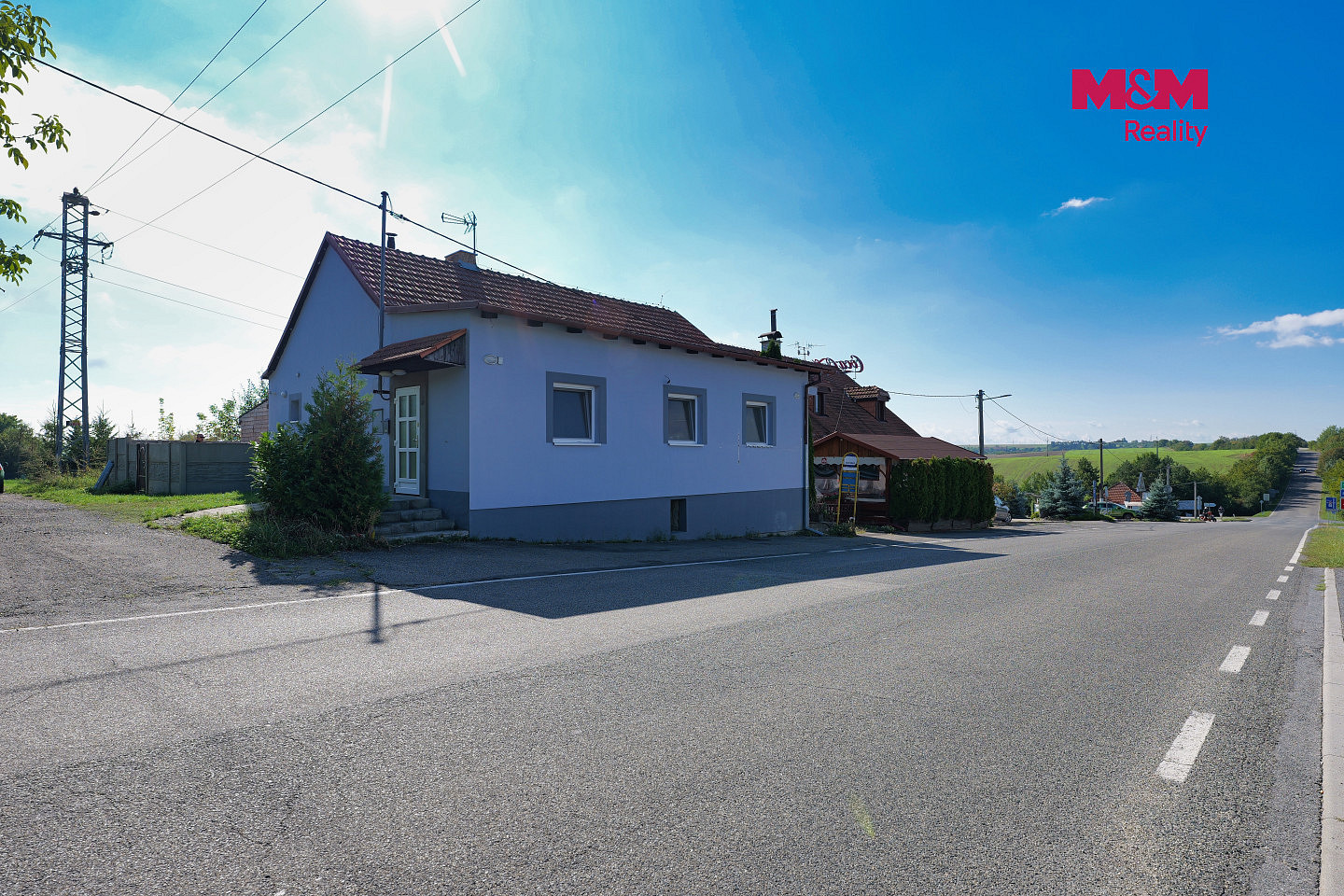 Prodej obchodních prostor 140 m² – fotografie 3