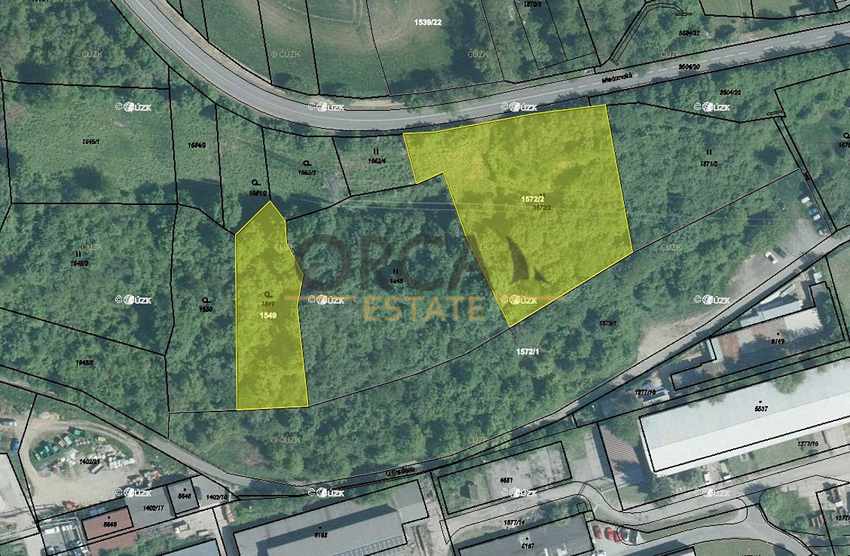 Prodej pozemku 1 165 m²