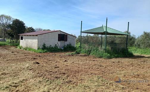 Prodej stavebního pozemku 3 298 m², Pula, Chorvatsko