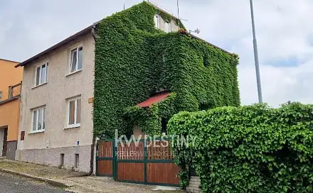 Prodej domu 176 m² s pozemkem 469 m², Družstevní, Dubí - Bystřice, okres Teplice