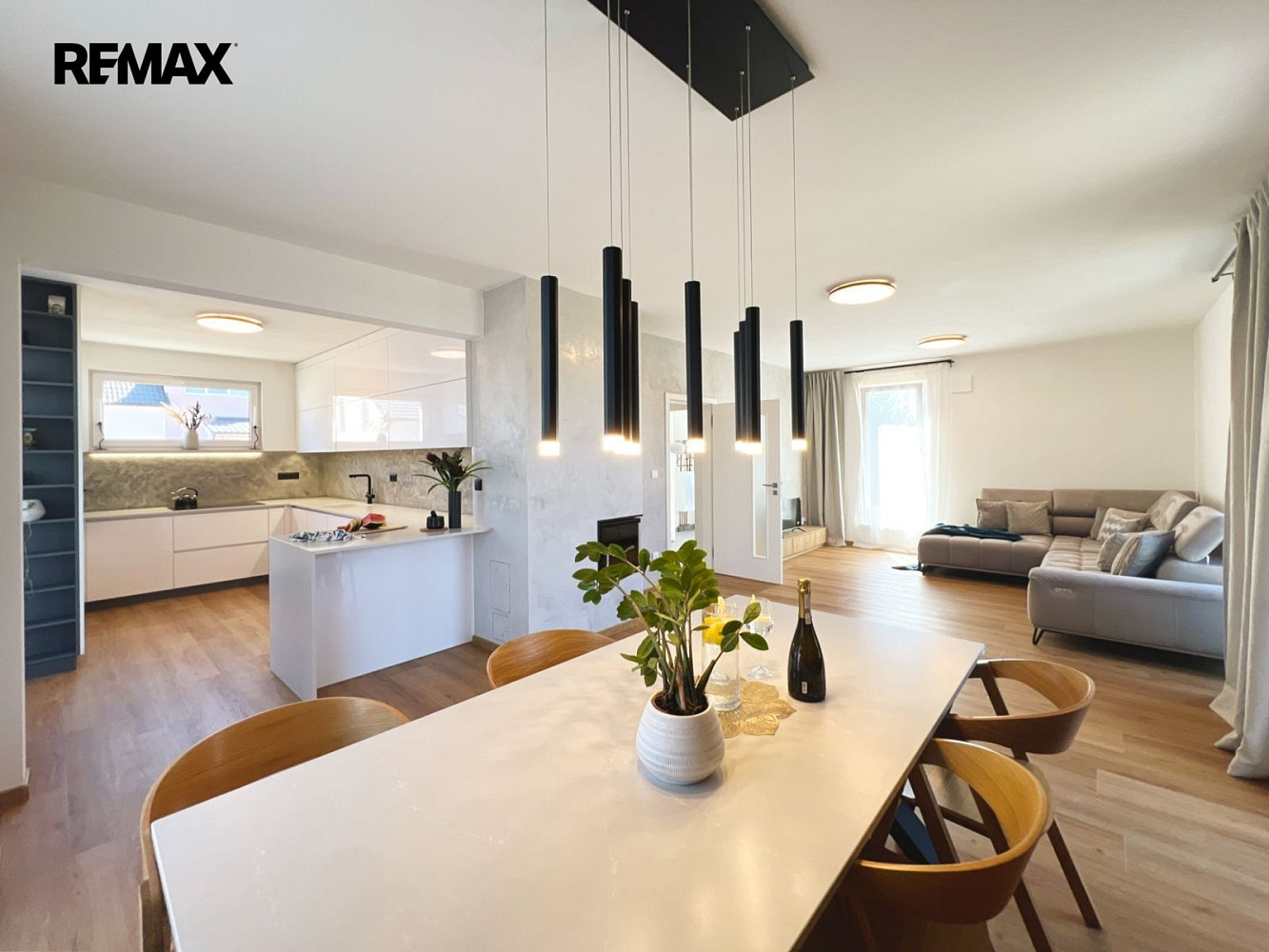 Prodej domu 125 m² s pozemkem 498 m² – fotografie 2