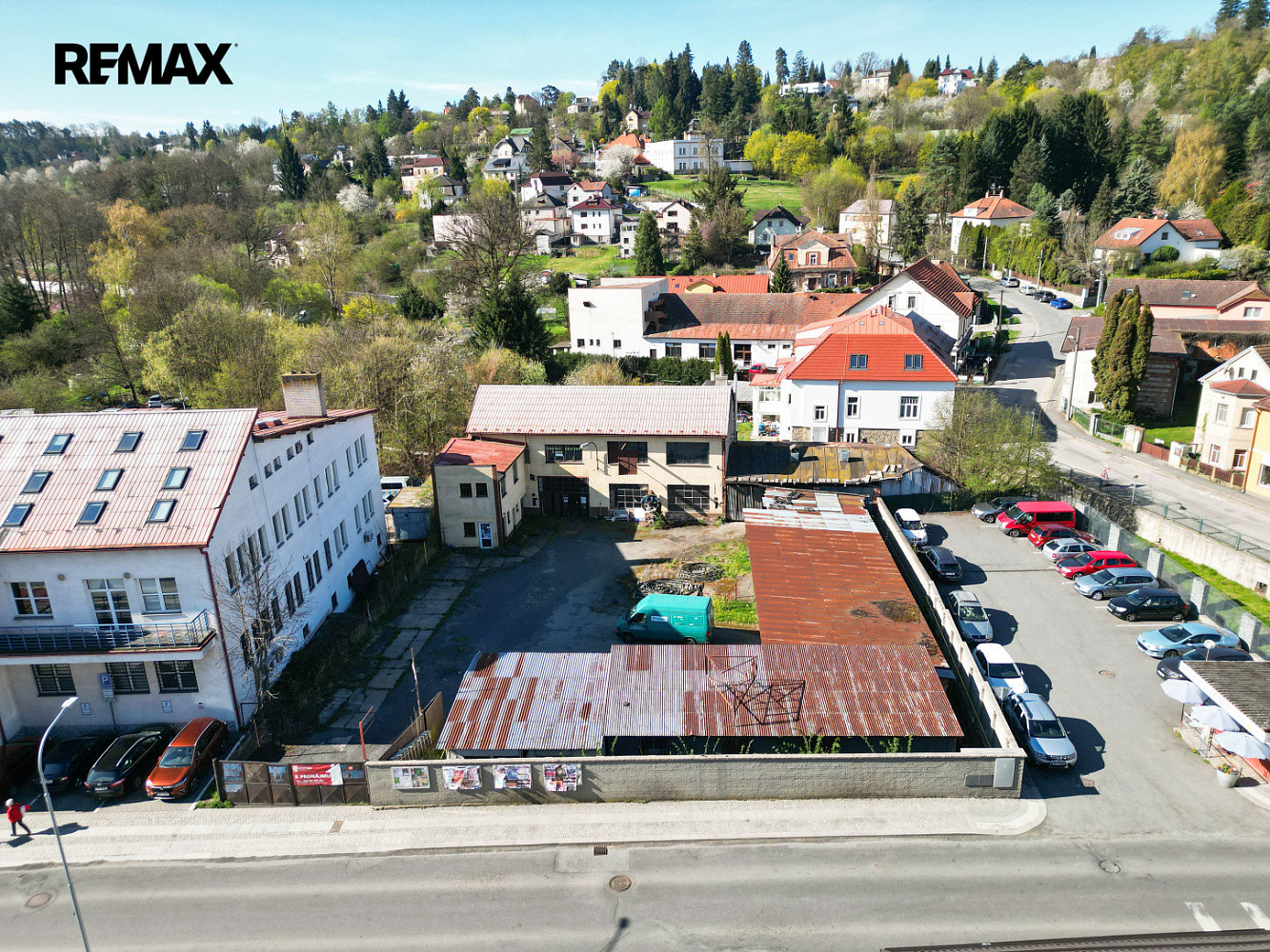 Pronájem obchodních prostor 495 m²