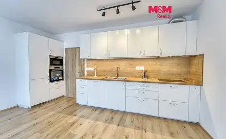 Pronájem bytu 1+kk 41 m², Měděná, Plzeň - Jižní Předměstí