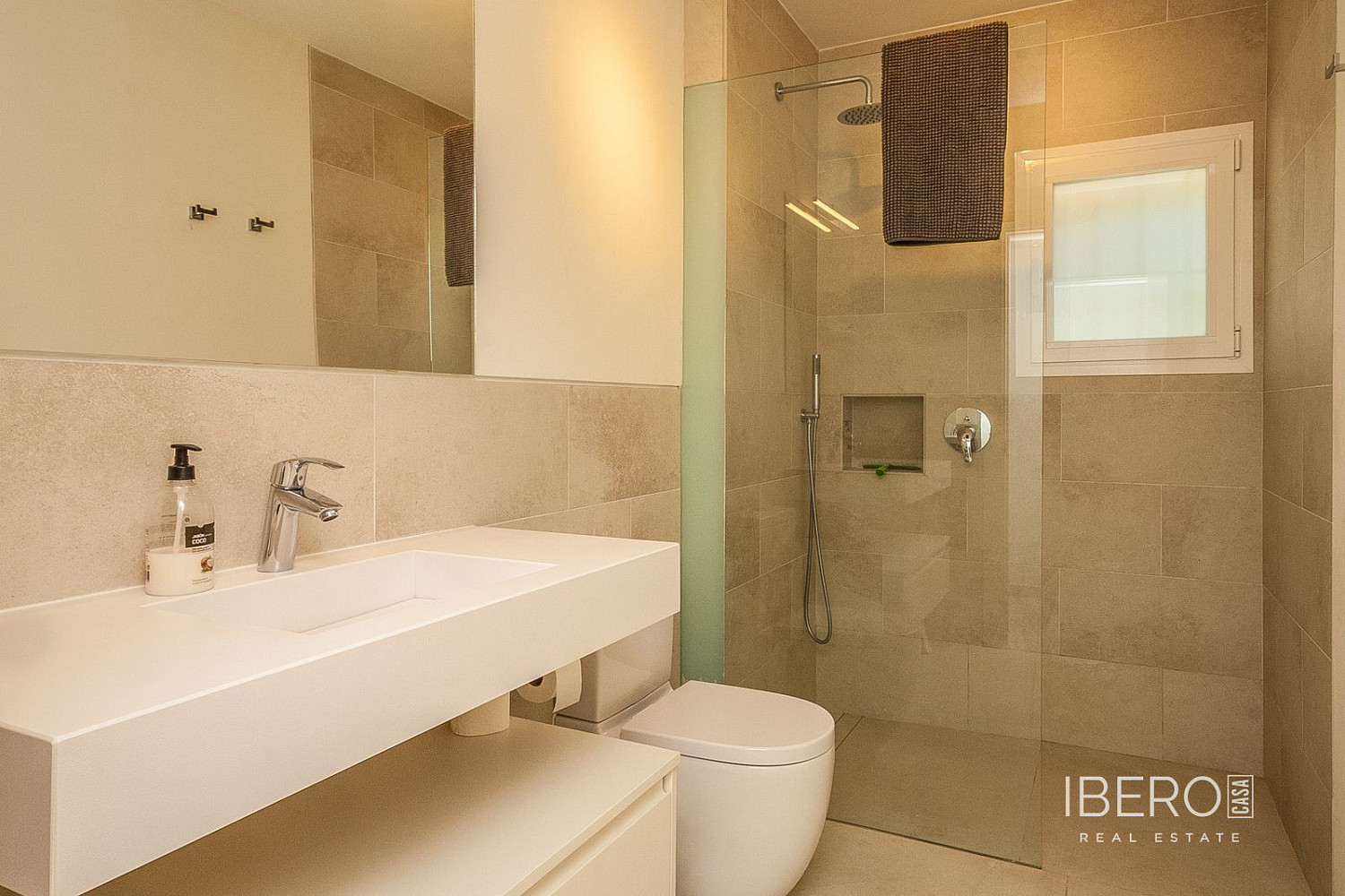 Casa 6+kk – Marbella, Elviria - Més