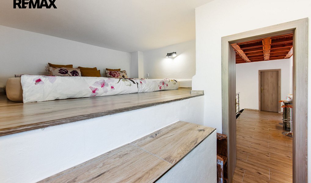 Prodej domu 200 m² s pozemkem 802 m², Šumná – náhled fotky 25