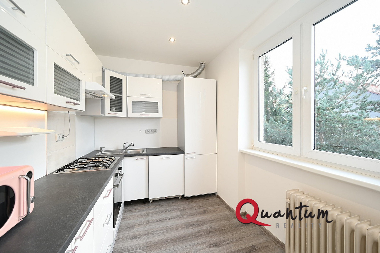 Pronájem bytu 2+1 49 m² – fotografie 4