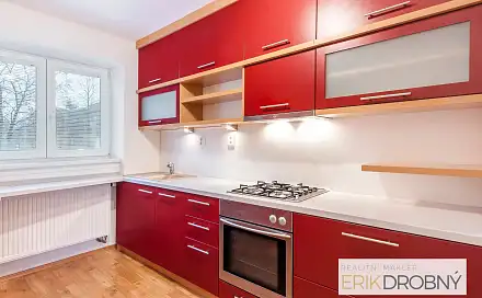 Prodej bytu 2+1 50 m², Dašická, Pardubice - Bílé Předměstí