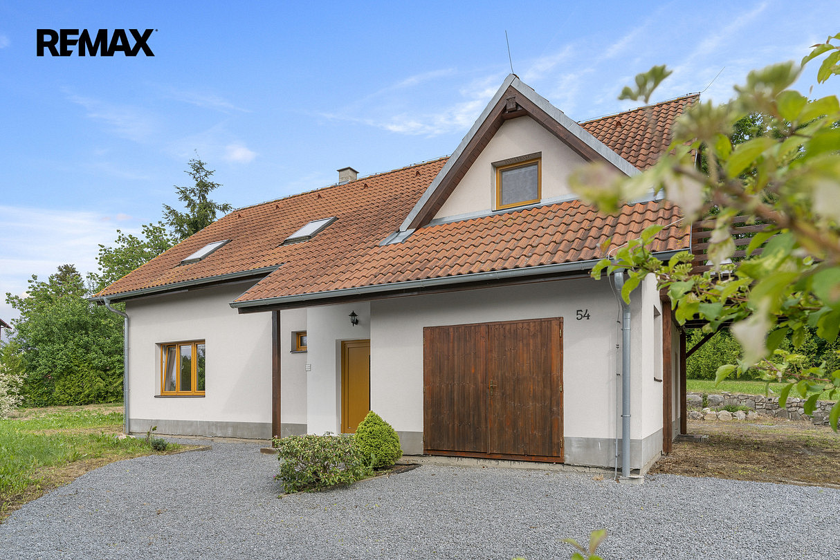 Prodej domu 170 m² s pozemkem 121 m² — photo 2