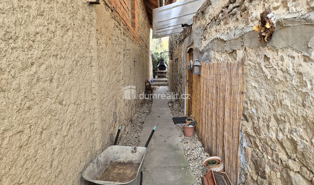 Prodej domu 160 m² s pozemkem 159 m², Olešnice – náhled fotky 19