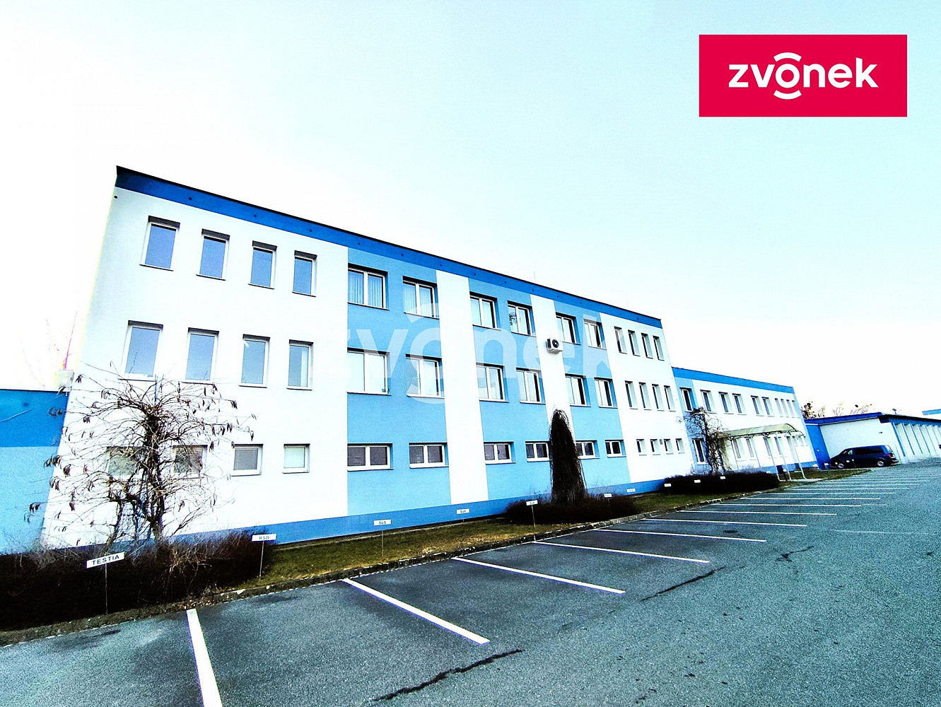 Pronájem kanceláře 32 m² – fotografie 2