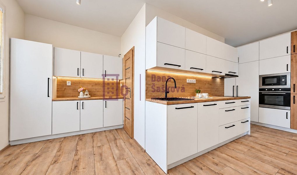 Pronájem bytu 3+1 63 m², Jindřichův Hradec – náhled fotky 5
